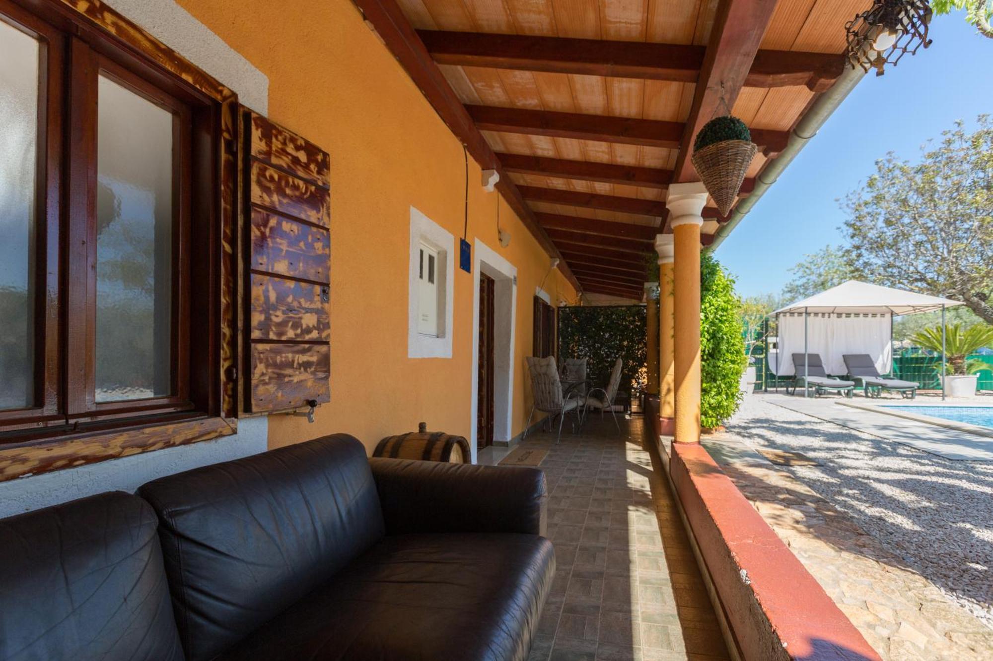 Villa Lucky Бртонигла Экстерьер фото